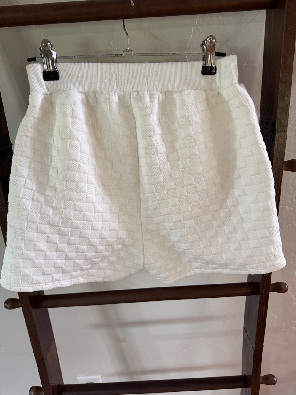 Paper Crane White Textured Circle Skirt - Picture 3 of 4